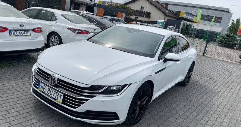 Volkswagen Arteon cena 84900 przebieg: 167000, rok produkcji 2017 z Mikołajki małe 232